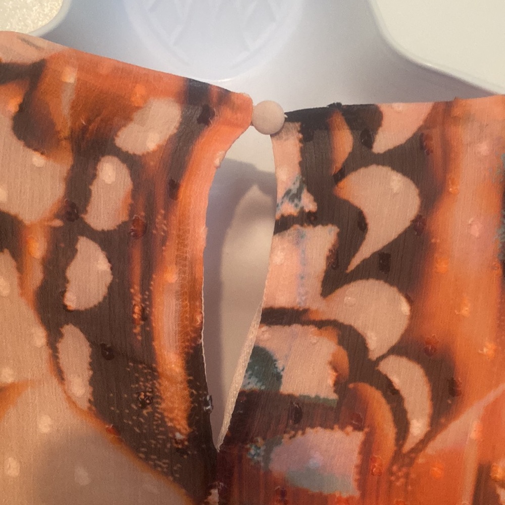 Torrid 2x chiffon blouse - Picture 6 of 10